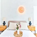 Magnificent Apartment -1Br 4P - Buttes Chaumont