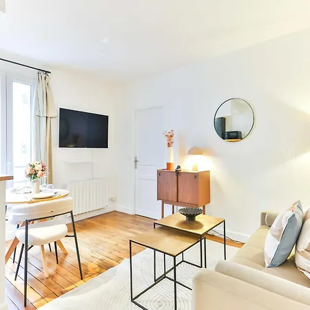 Apartment Magnificent -1br 4p - Buttes Chaumont